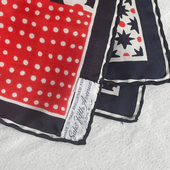 Vintage (1960's?) Saks Fifth Avenue 100% Silk Printed Scarf - Picture 4 of 4